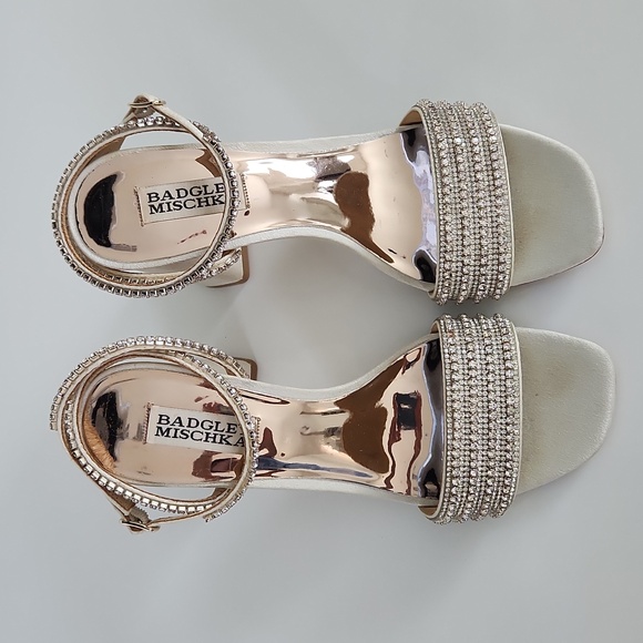 Badgley Mischka Becca Strappy Block Heel $235 7 - Picture 3 of 13